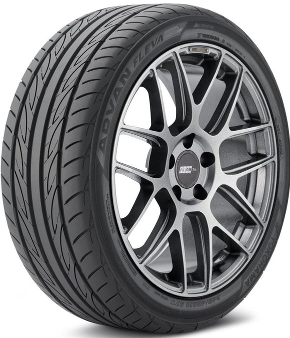 235/45R19 YOKOHAMA ADVAN FLEVA V701 95W